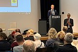 Prof. Bernd Bertram, beantwortet Zwischenrufe