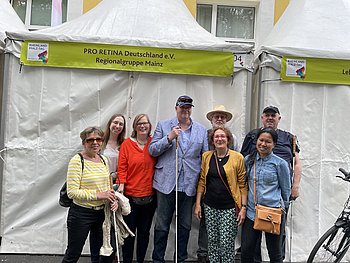 Gruppenfoto mit 8 Aktiven von 18 Aktiven nach dem Abbau, Sonntag 22.5.2022