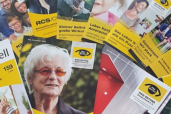 Broschüren der PRO RETINA Bild von diversen Broschüren der PRO RETINA