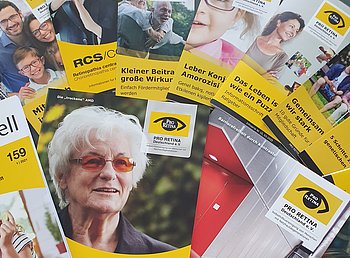Broschüren der PRO RETINA Bild von diversen Broschüren der PRO RETINA